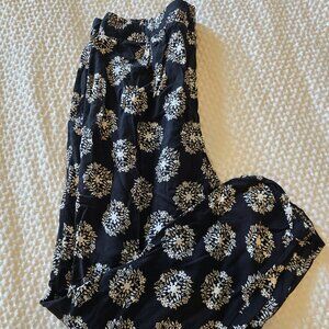 Old Navy Print Cropped Pants